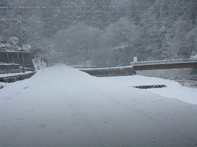 新見市は雪の中 岡山県議会議員 小林義明 よしあき 公式サイト